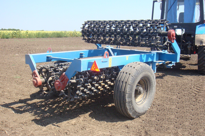 Каток кольчато-шпоровой гидрофицированный ККШ-6Г