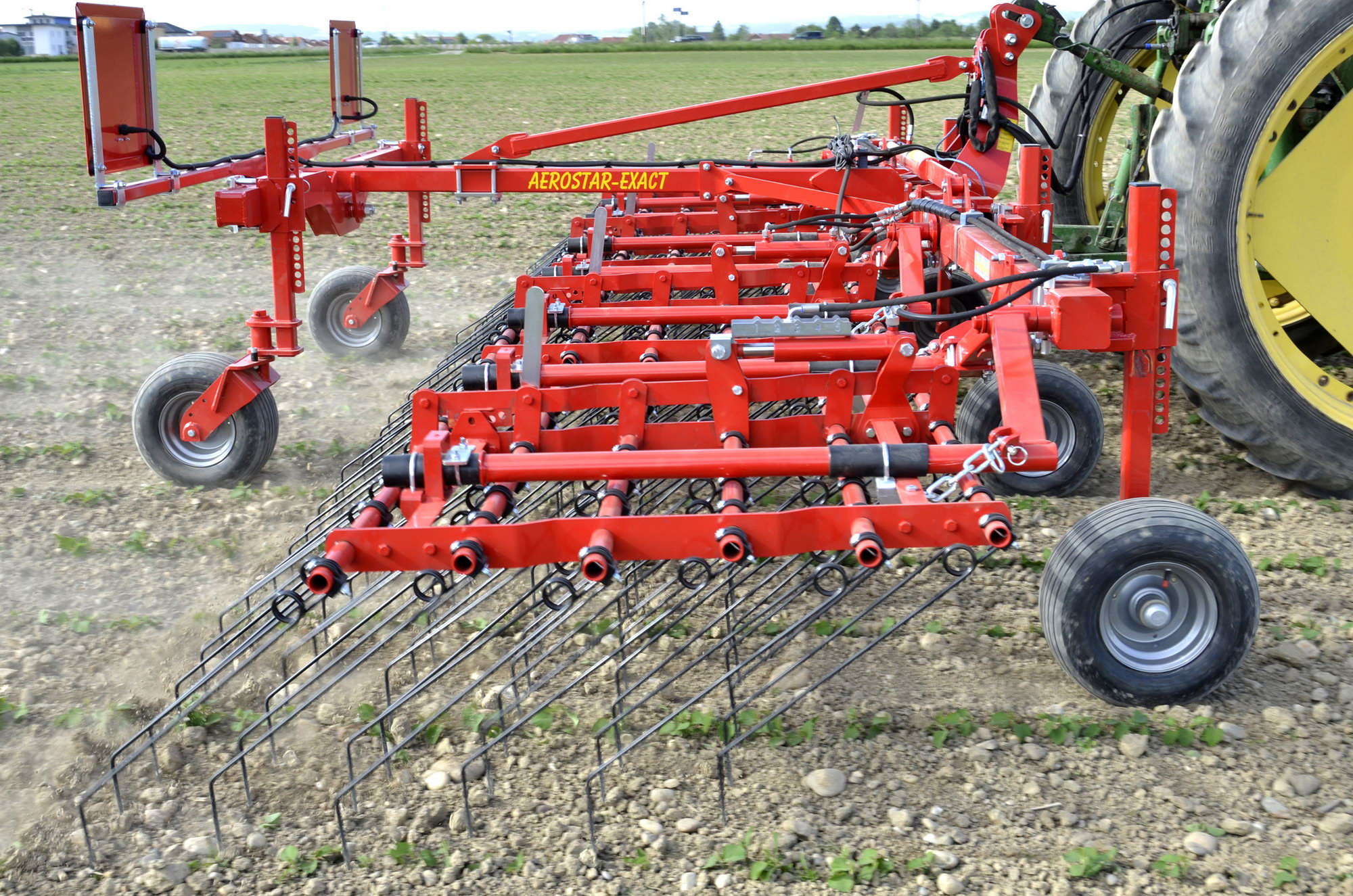 Пропашная борона «AEROSTAR-EXACT»