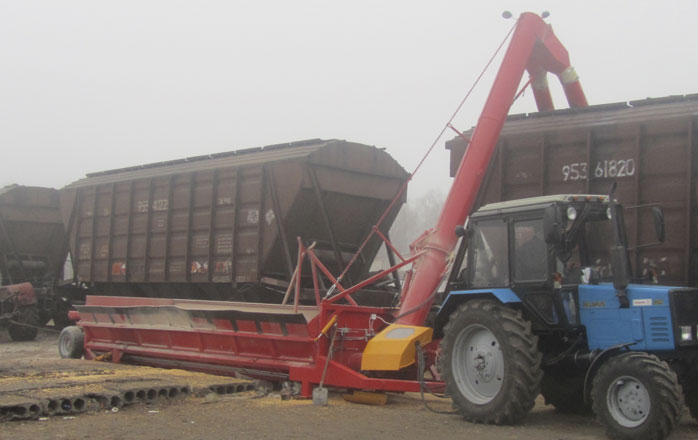 Загрузчик, разгрузчик вагонов, барж