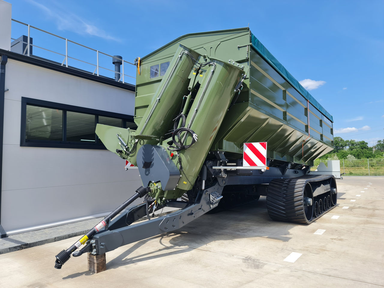 Перегрузчик ПБН-50 гусеничный