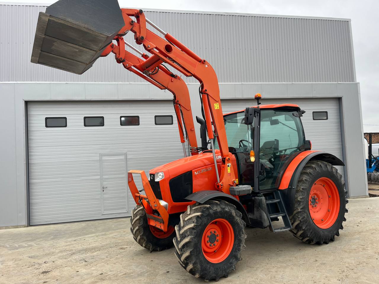 KUBOTA M135GX